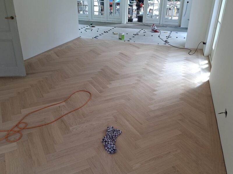 17ddc608-0ee5-42a1-bcbb-5c9a43e6e12e Houten vloeren Warmond